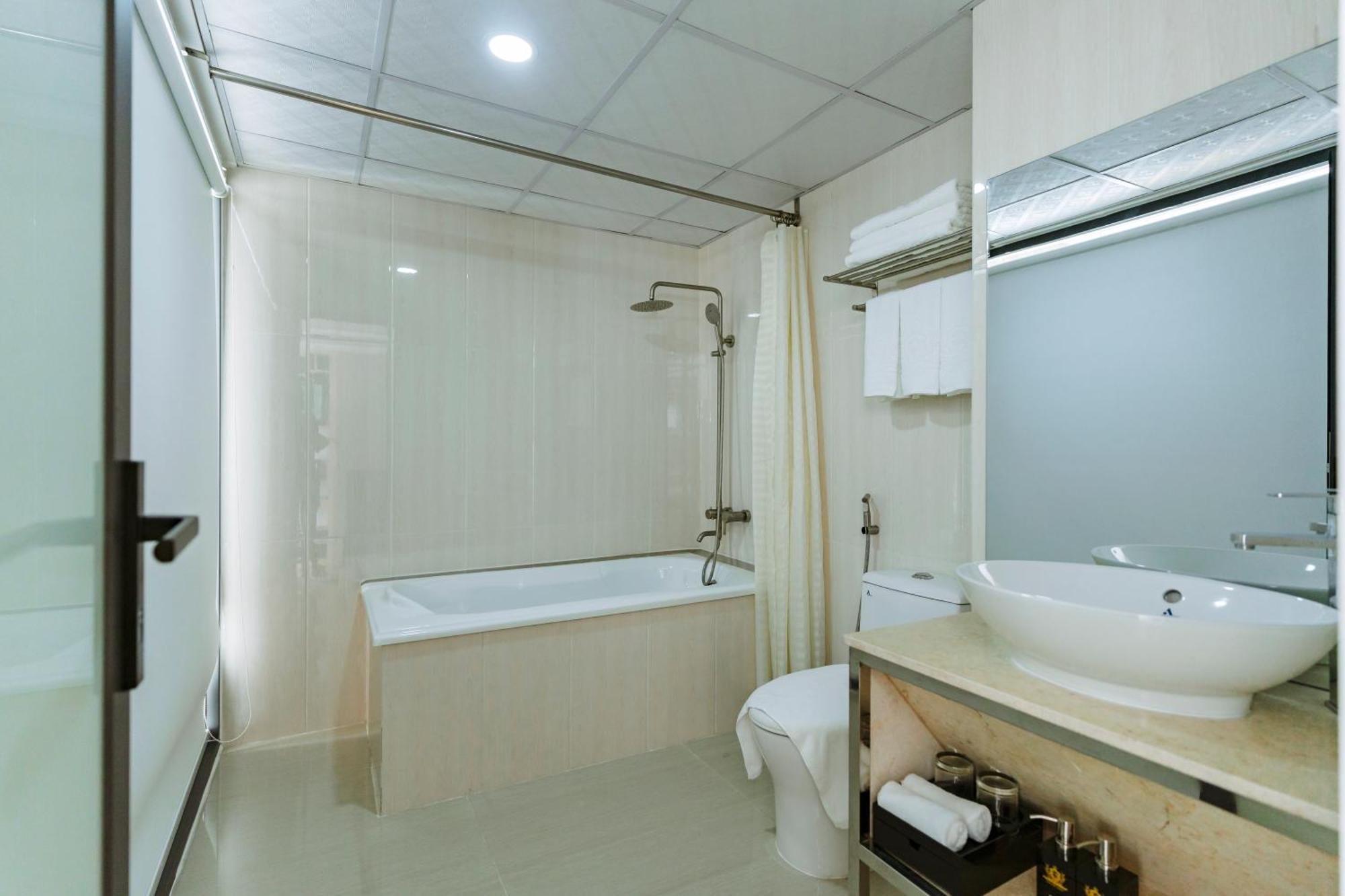 Napoleon Nha Trang Hotel Exterior foto