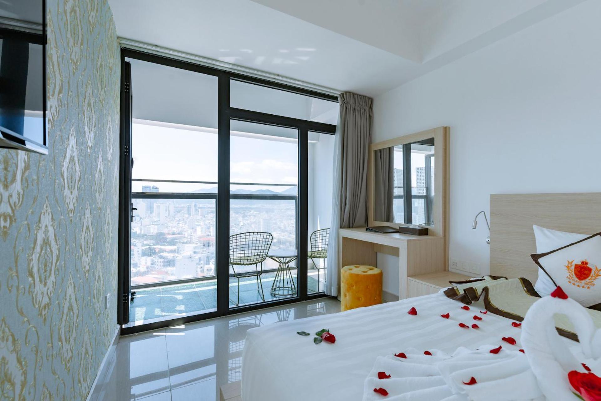 Napoleon Nha Trang Hotel Exterior foto
